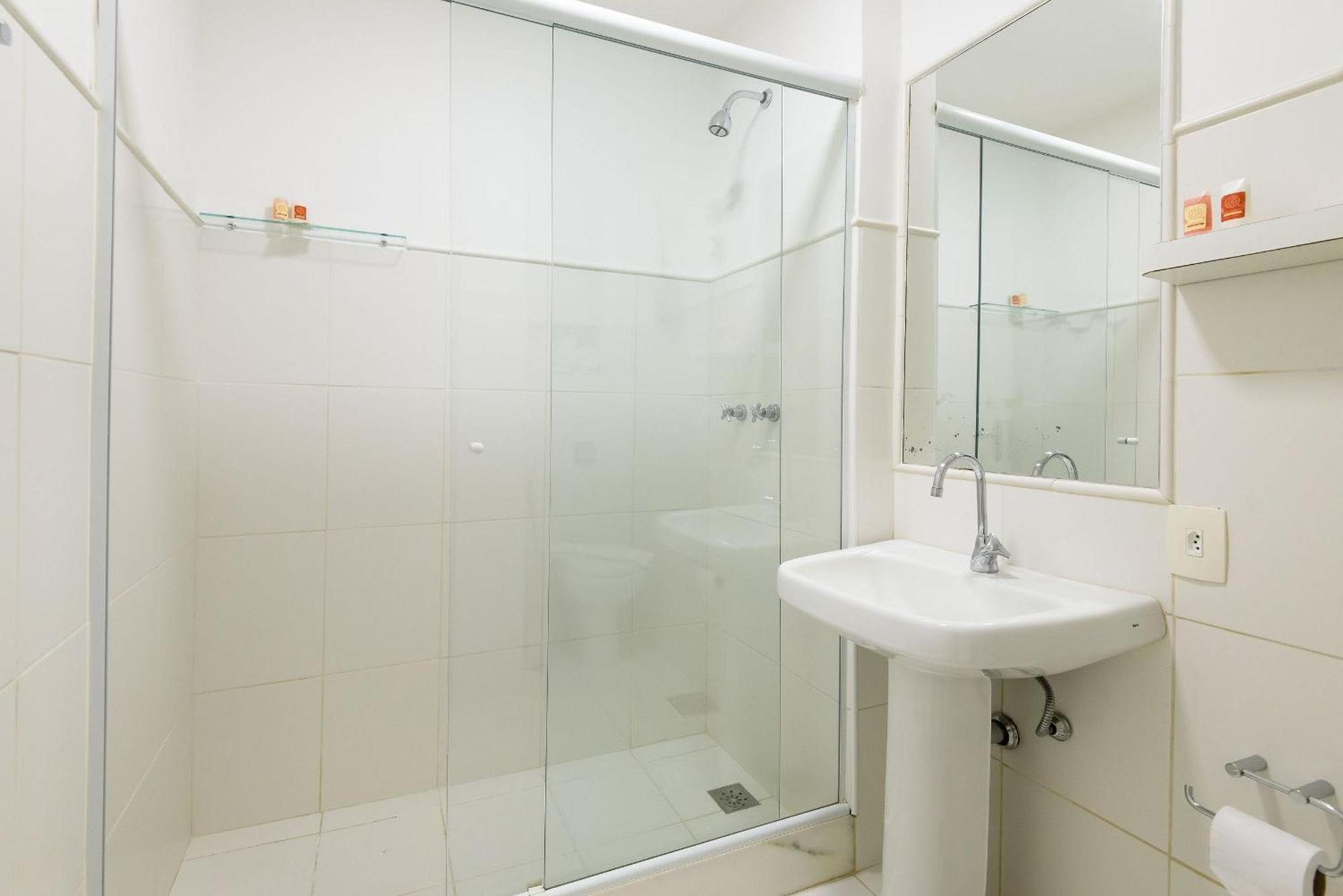 Apartamento Moderno A 300 M Da Praia Do Leblon Rio de Janeiro Buitenkant foto
